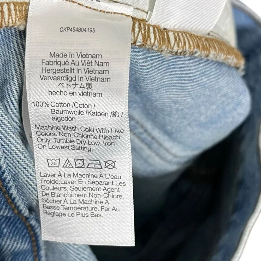 Madewell Denim Shorts Selton Wash Distressed Raw Hem Size 24
